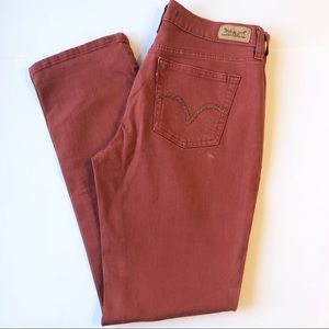 Levi’s 505 Straight leg Rusty Red jeans